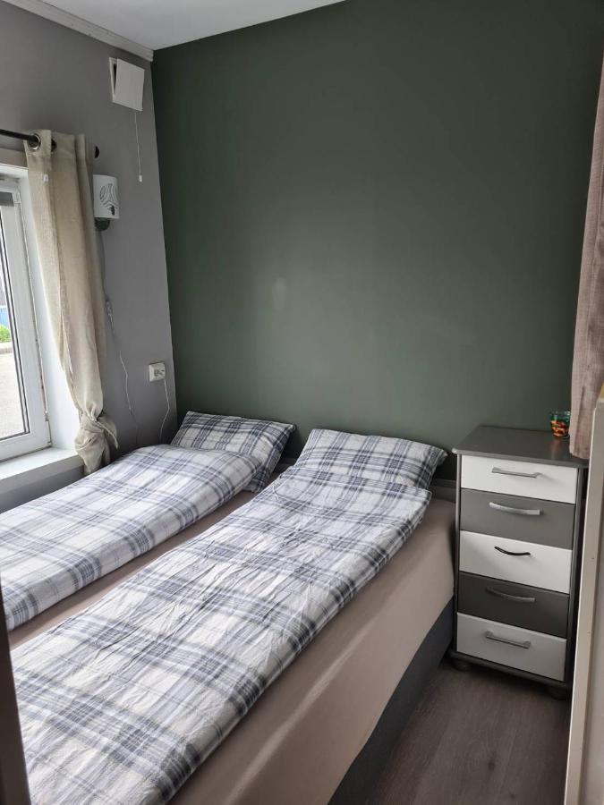 Centre Tromso Apartment Bagian luar foto