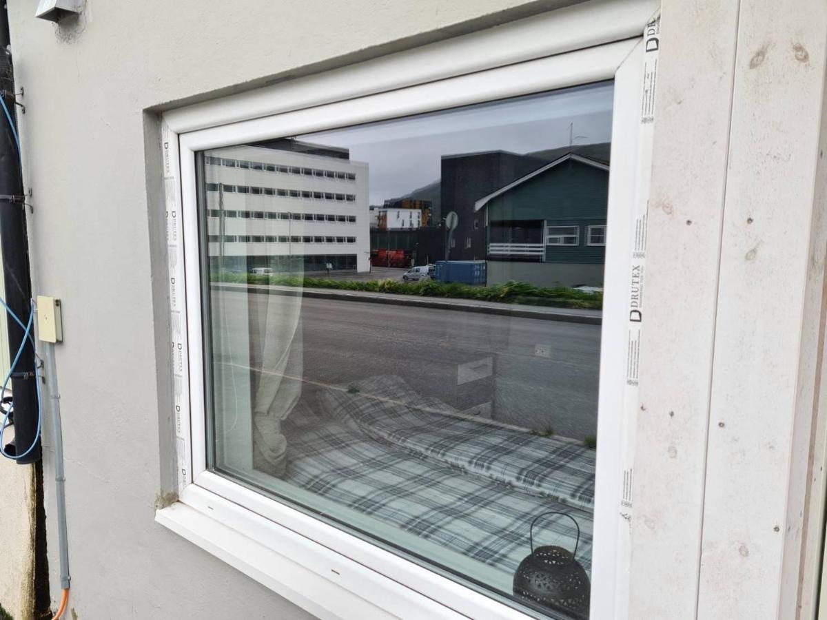 Centre Tromso Apartment Bagian luar foto